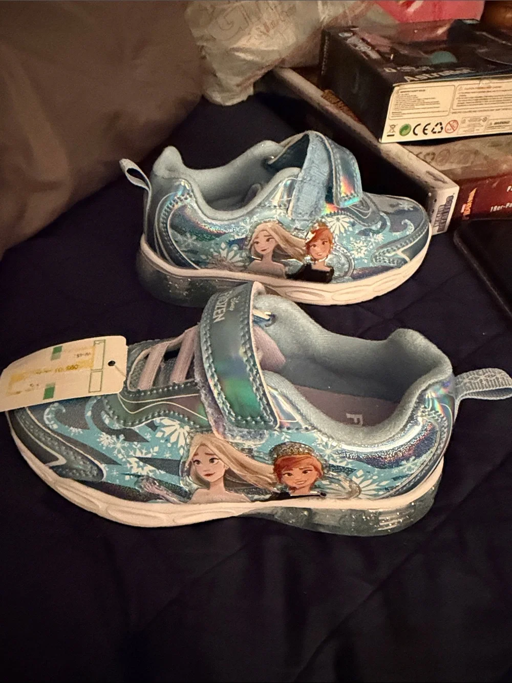Girls' Disney frozen Light Blue Holographic Sneakers